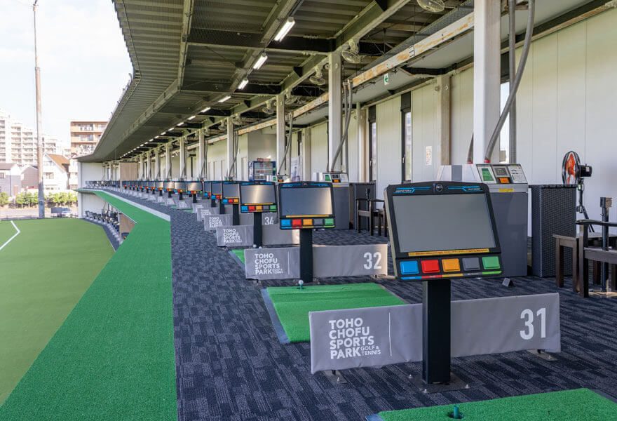 東宝調布スポーツパーク ゴルフ練習場 打席