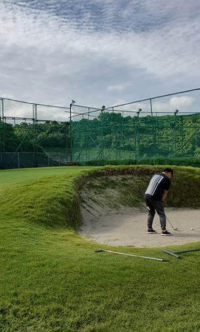 ON GOLF 天然芝ホールのバンカー