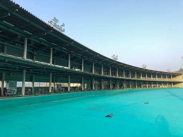 福崎東洋ゴルフ練習場(旧称 才加ゴルフ練習場) 2階建て打席棟